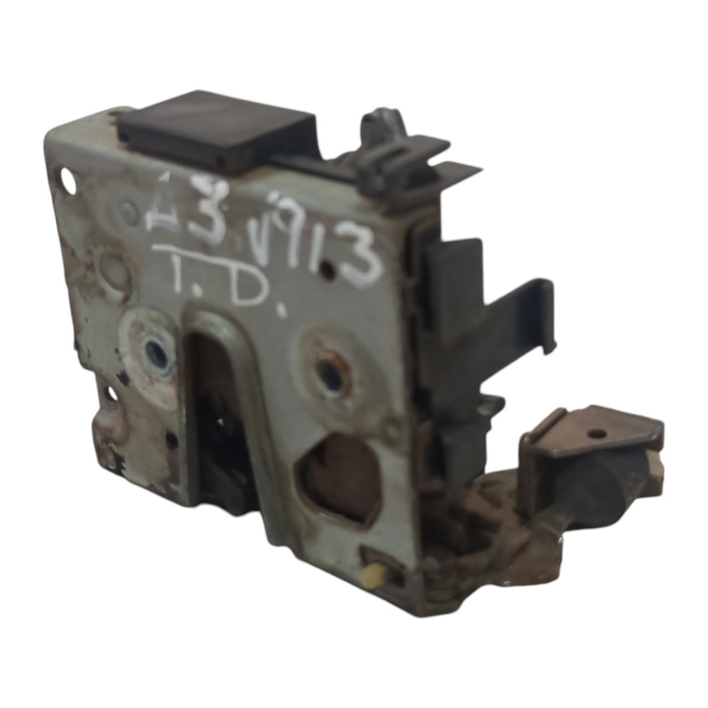 Fechadura Manual Traseira Direita Audi A3 1999 2000 A 2003 3