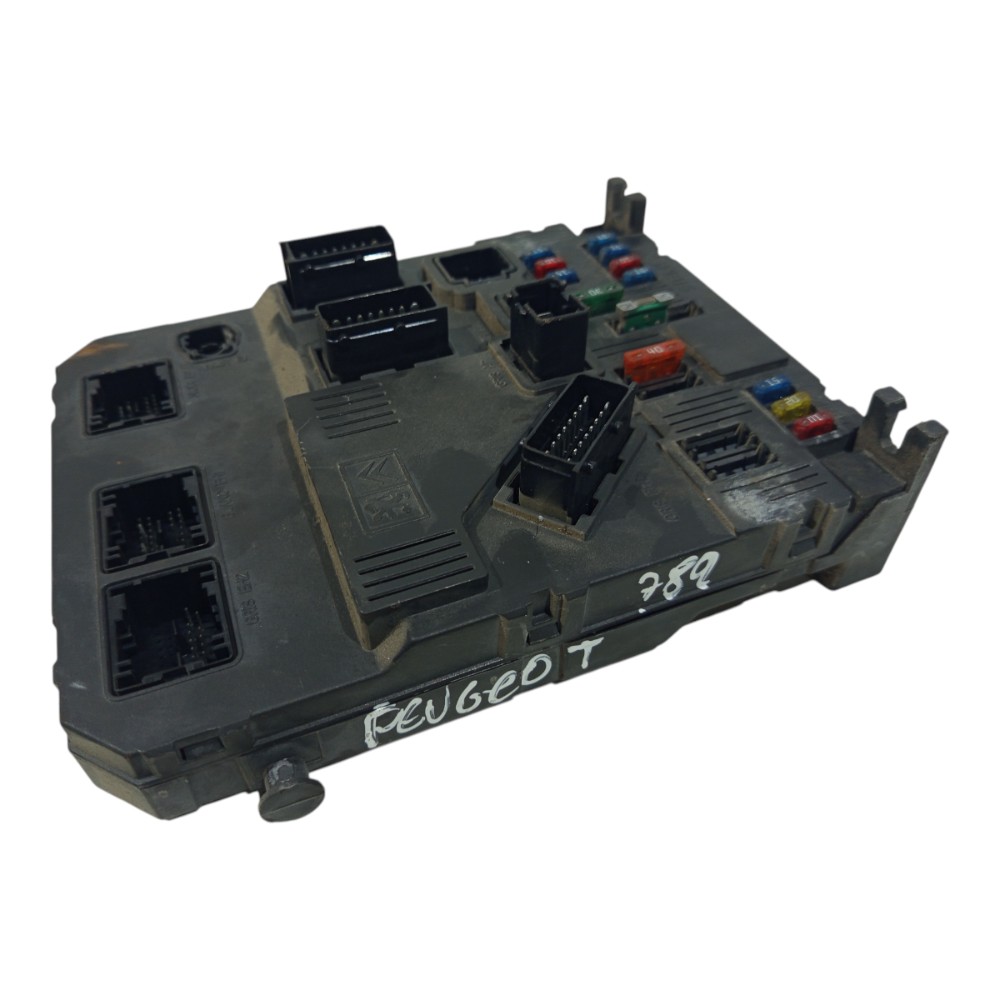 Caixa Fusivel Bsi Peugeot 206 1.0 2000 2001 2002 A 2010 1