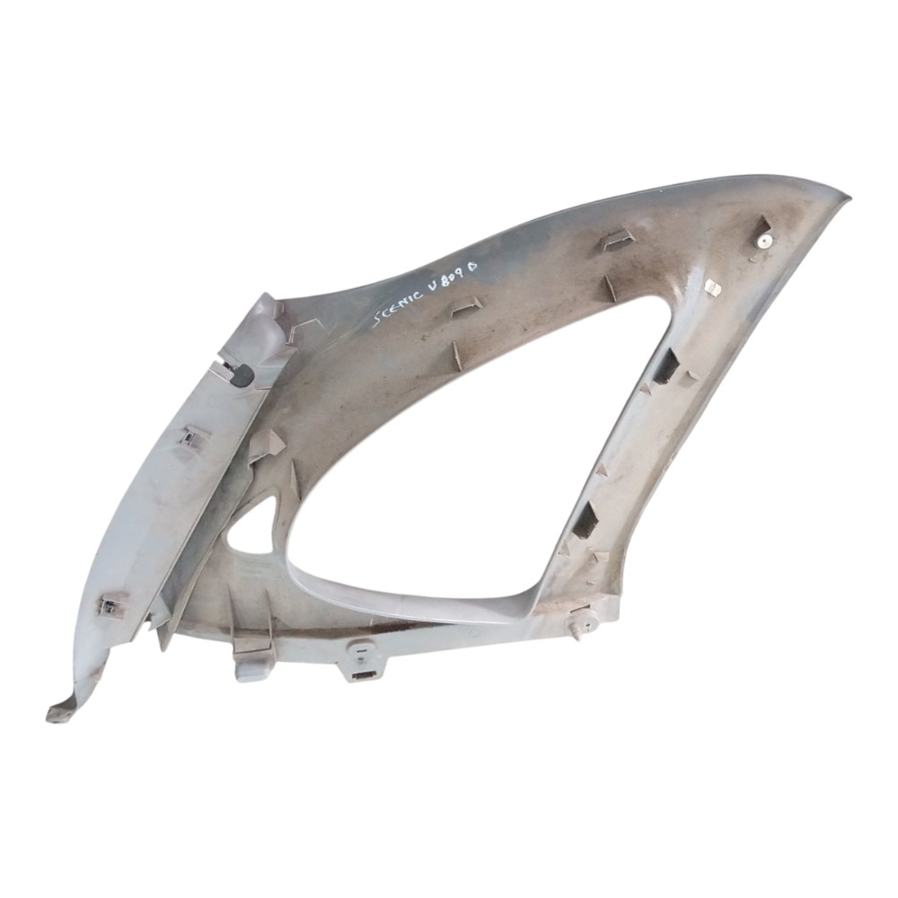 Moldura Coluna Traseira Direita Renault Scenic 1999 A 2009 6