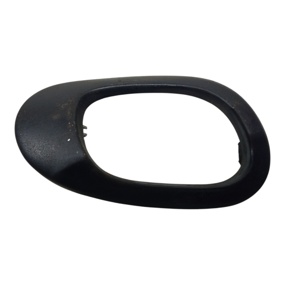 Moldura Maçaneta Interna Traseira Esq  Peugeot 206 207 2009 Preto Traseira 1