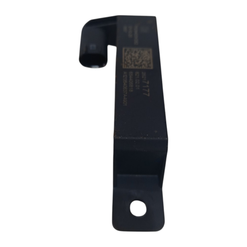 Sensor Antena Keyless GM Tracker 2020 a 2024 8