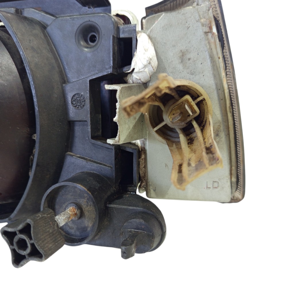 Farol Dianteiro Direito Chevrolet Kadett 1989-1998 C/detalhe Direito/passageiro 8