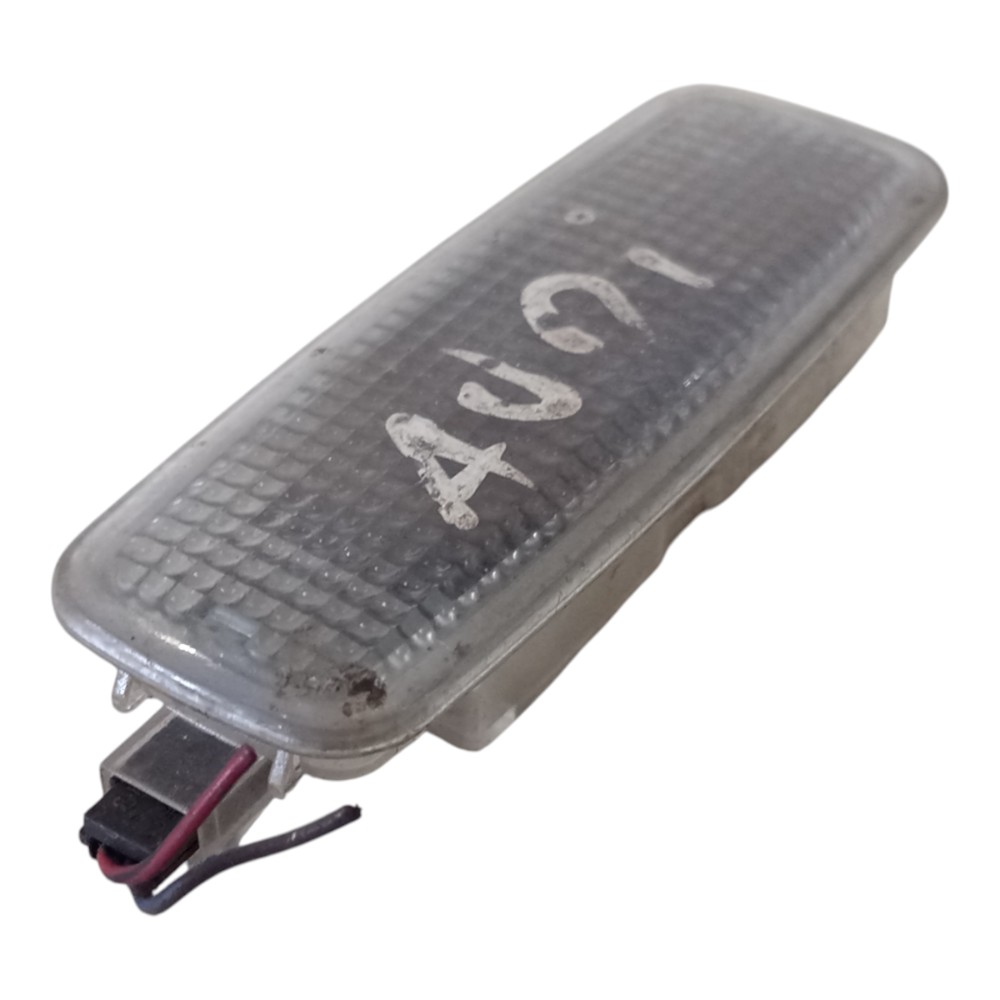 Luz Cortesia Interna Diant Quebra Sol Audi A3 1997 A 2000 1