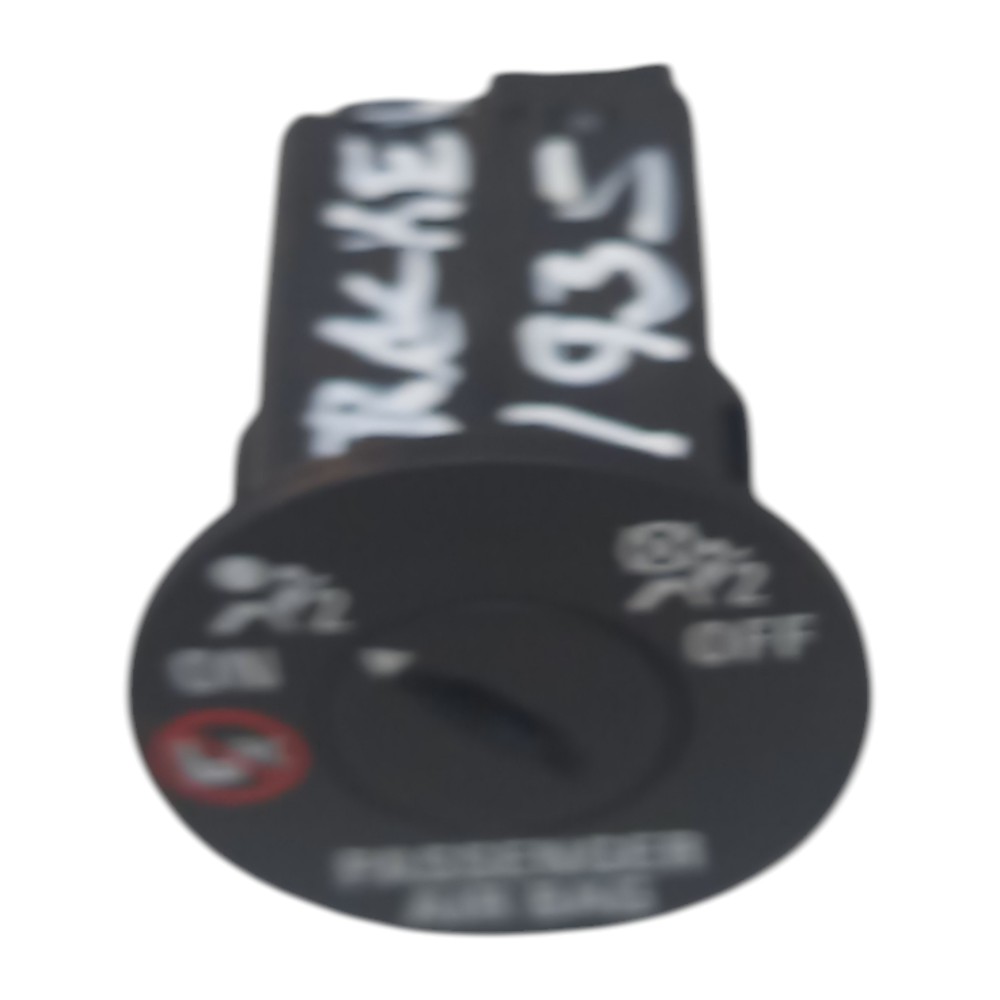 Botão Chave Airbag Passageiro Gm Tracker Onix 2020 A 2024 4
