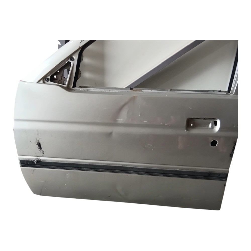 Porta Dianteira Esquerda Ford Verona 1993 A 1996 Detalhes Dianteira Esquerdo 3