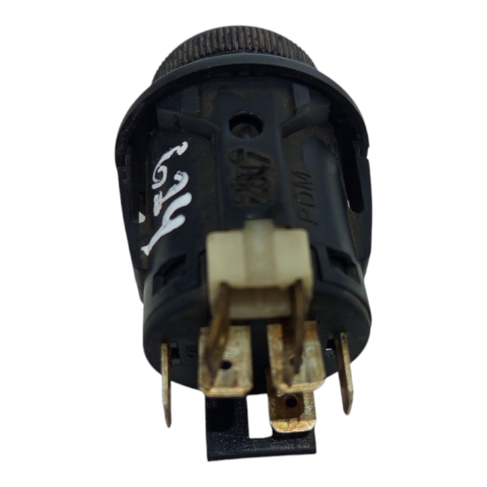 Botão Chave Luz Chevrolet Kadett Ipanema 1989 1990 A 1996 4