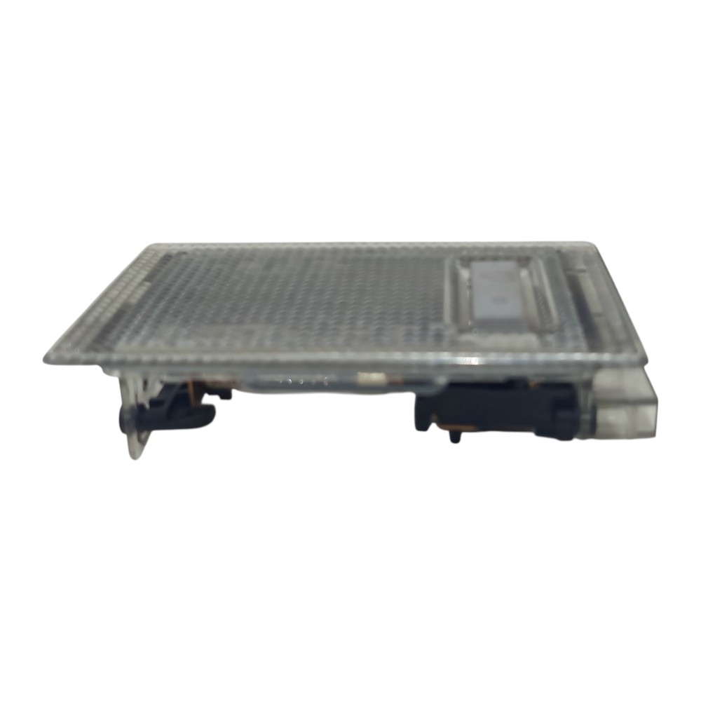 Luz Ateto Cortesia Gm Tracker 2020 A 2024 6