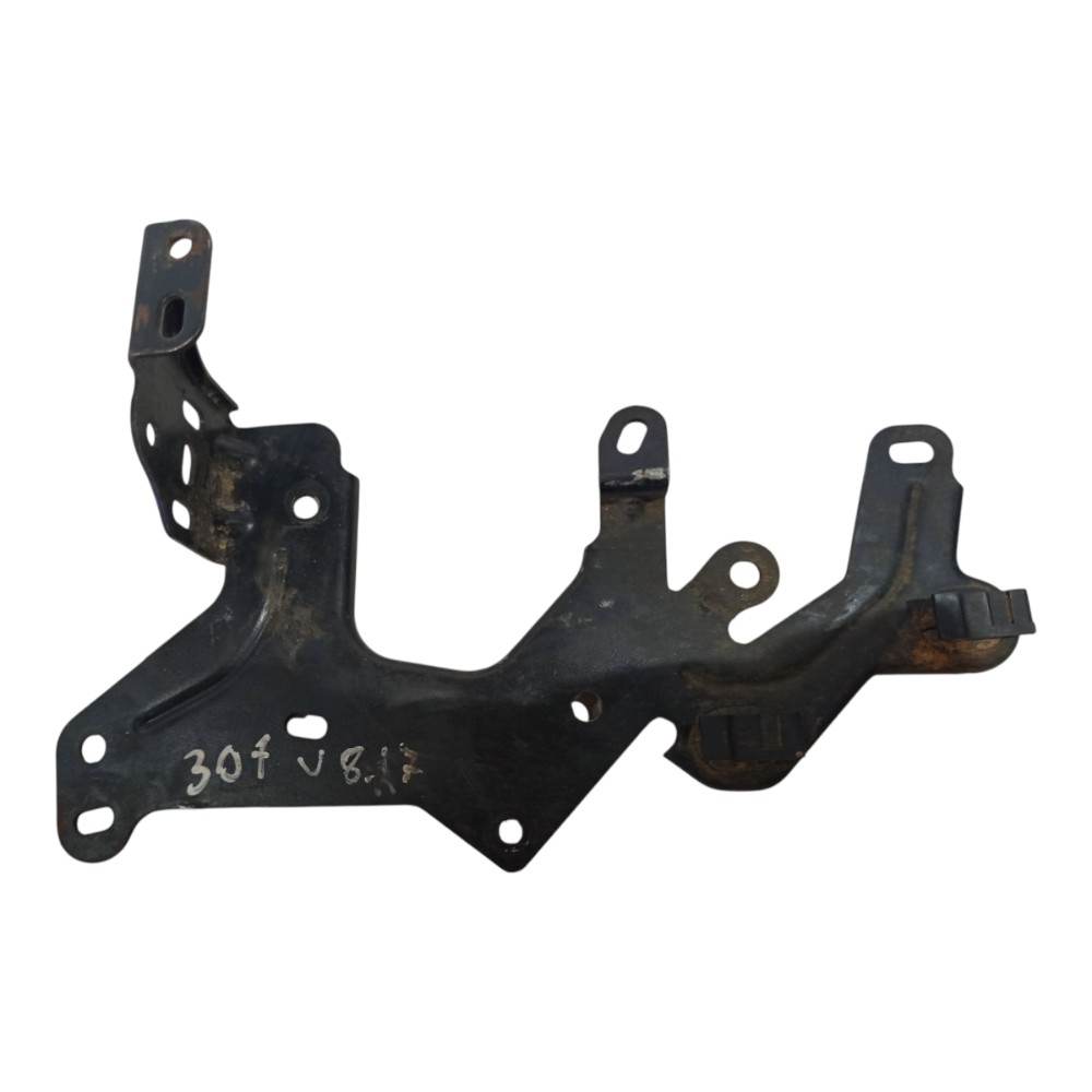 Suporte Carcaça Válvula Termostática Pegeout 307 2001/2006 Preto 1