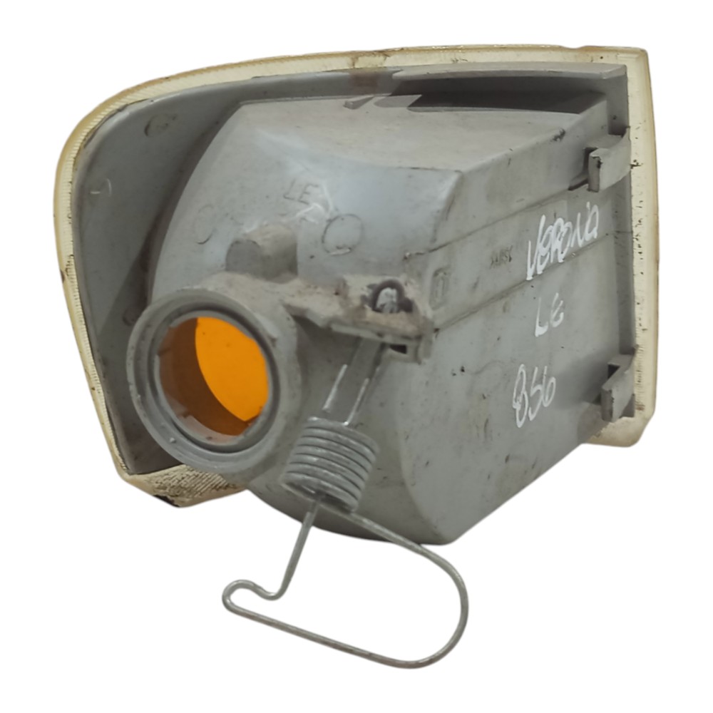 Farol Luz Milha Lado Esquerdo Ford Verona 1994 1995 A 1996 6