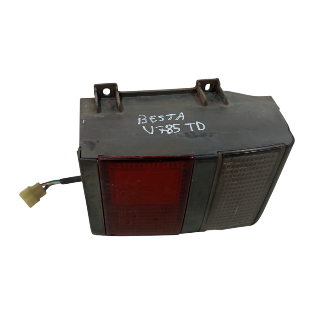 Luz Lanterna Traseira Direita Kia Besta 1996 A 2005 Detalhe Direito/passageiro 3