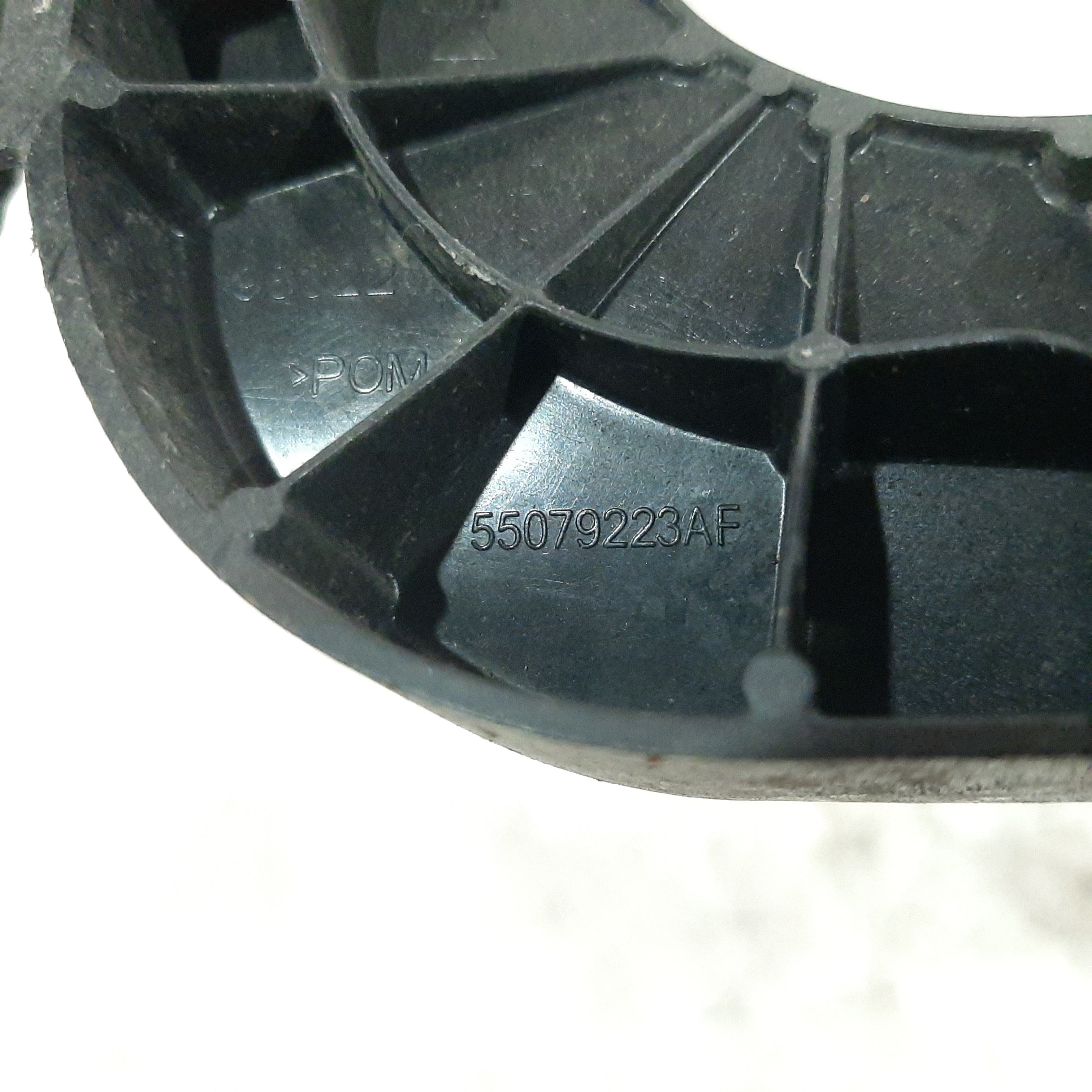 Guia Parachoque Traseiro E Jeep Grand Cherokee 2011 A 2015 7
