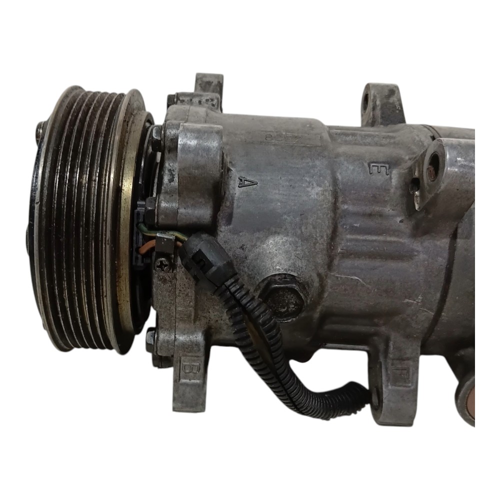 Compressor Ar Cond P/retirada Peças Peugeout 206 2008 A 2011 3