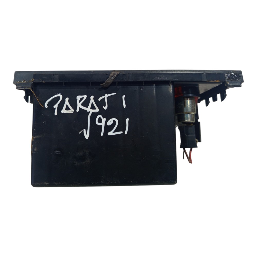 Moldura Central Radio Porta Objetos Vw Parati 99 2000 A 2005 8