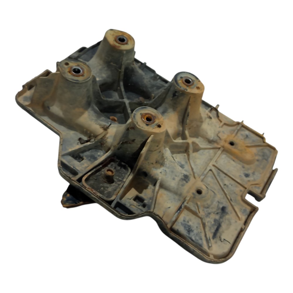 Suporte Caixa Bateria Volkswagen Golf 1.6 8v 2006 A 2007 7