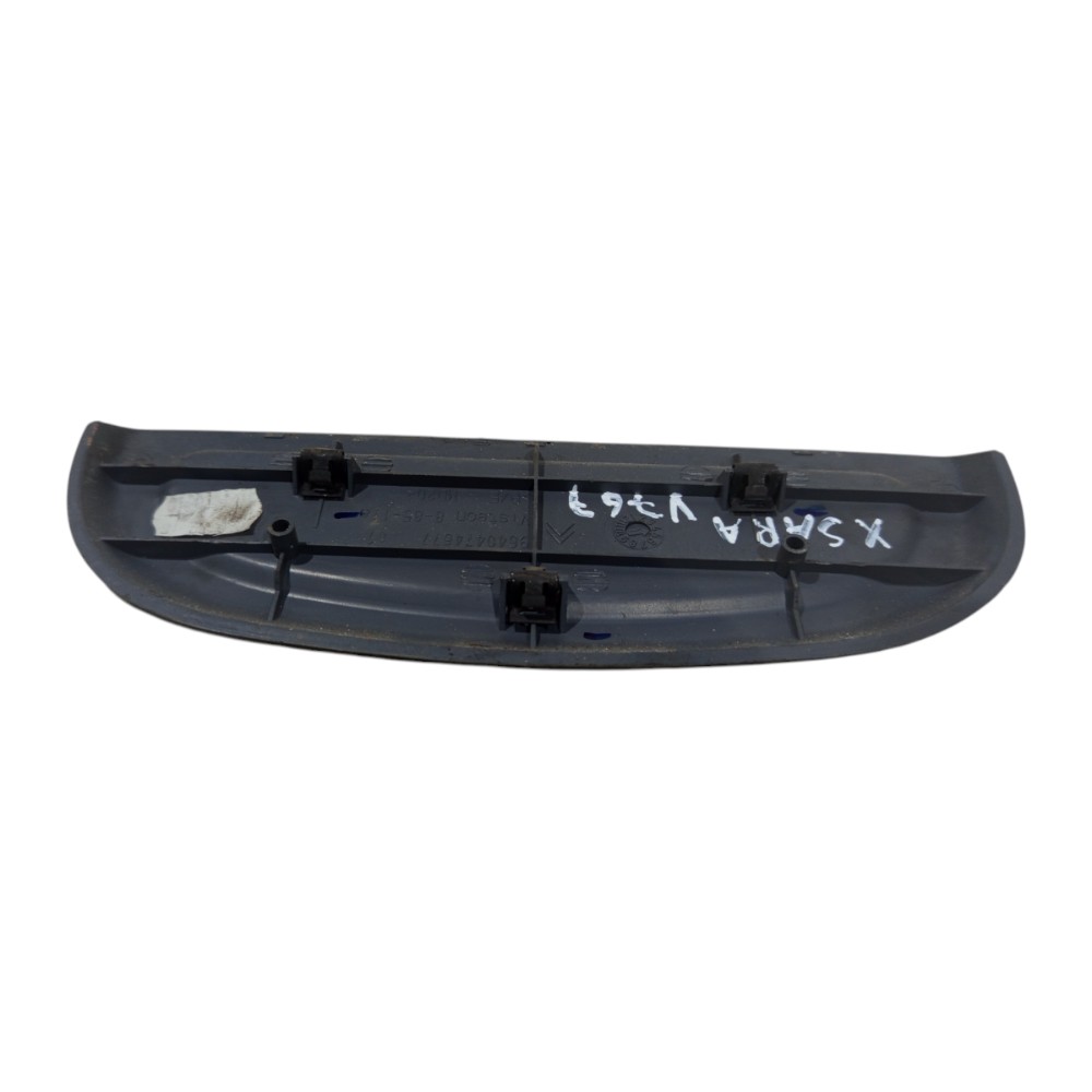 Tampa Fixação Console Xsara Picasso 2000 2001 A 2012 3