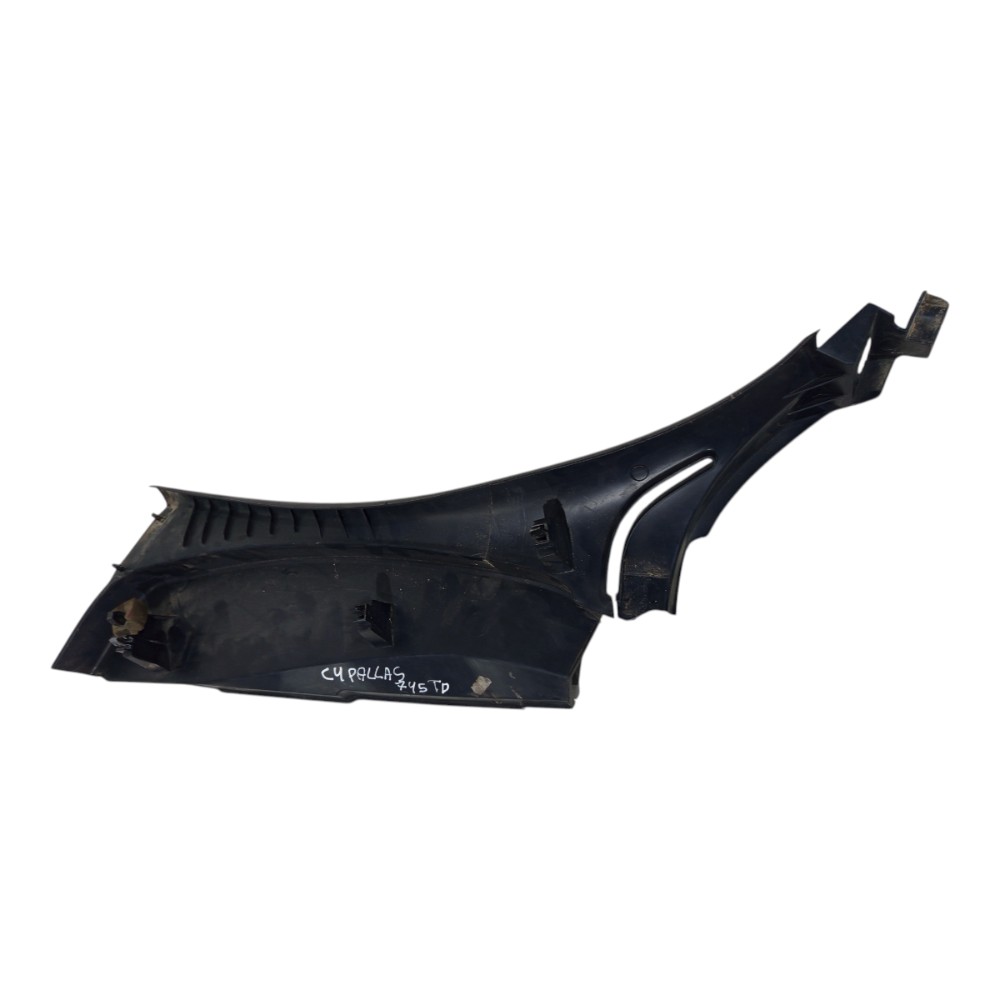 Moldura Soleeira Traseira Direita Citroen C4 2007 A 2013 6
