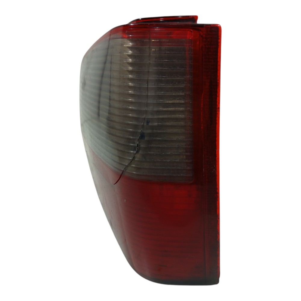 Lanterna Direita Fiat Uno Mille 2004 2005 2006 A 2012 Avaria Direito/passageiro 8
