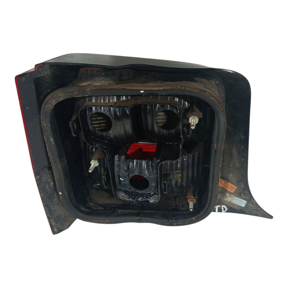 Lanterna Direita Fiat Uno 2009 2010 2011 2012 A 2013 Direito/passageiro 8