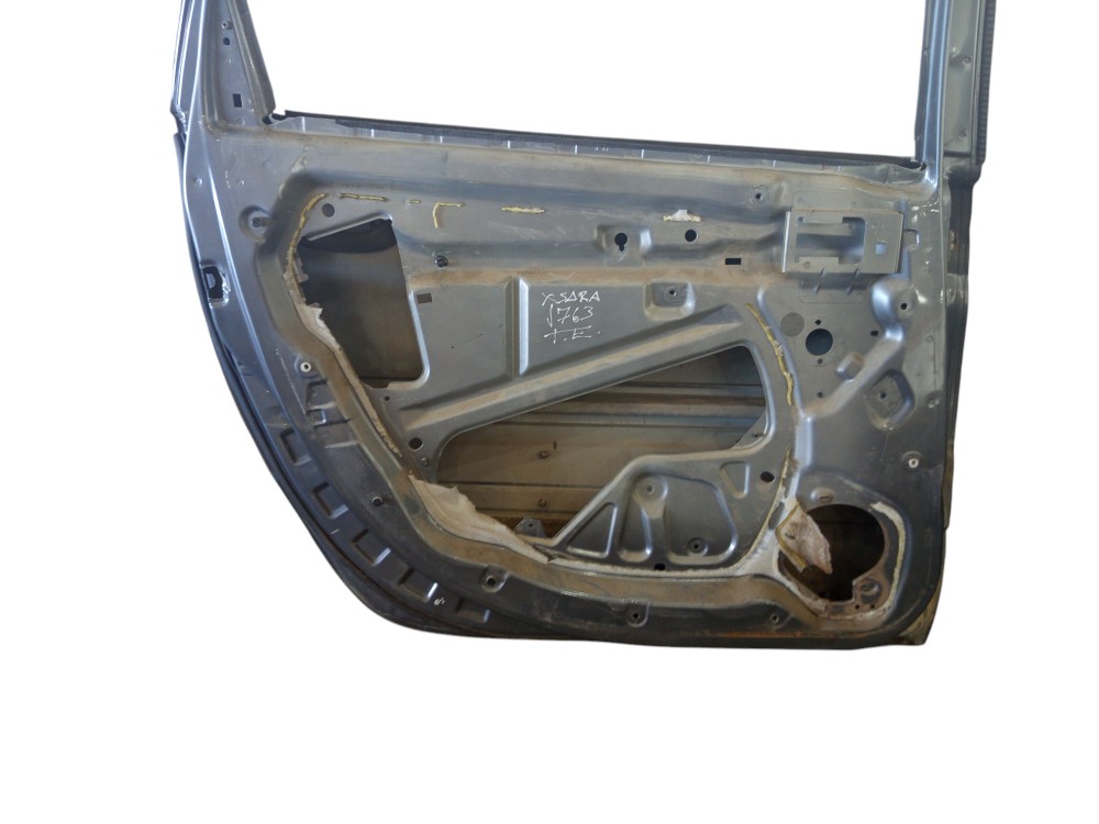 Porta Traseira Esquerda Citroen Xsara Picasso 2001 A 2012 Traseira Esquerdo Vermelho 3