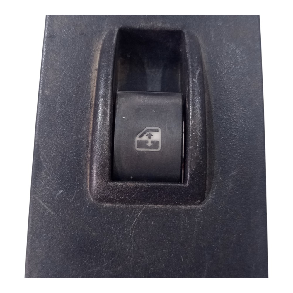 Botão Vidro Elétrico Moldura Direito Fiat Palio 2008 A 2012 6