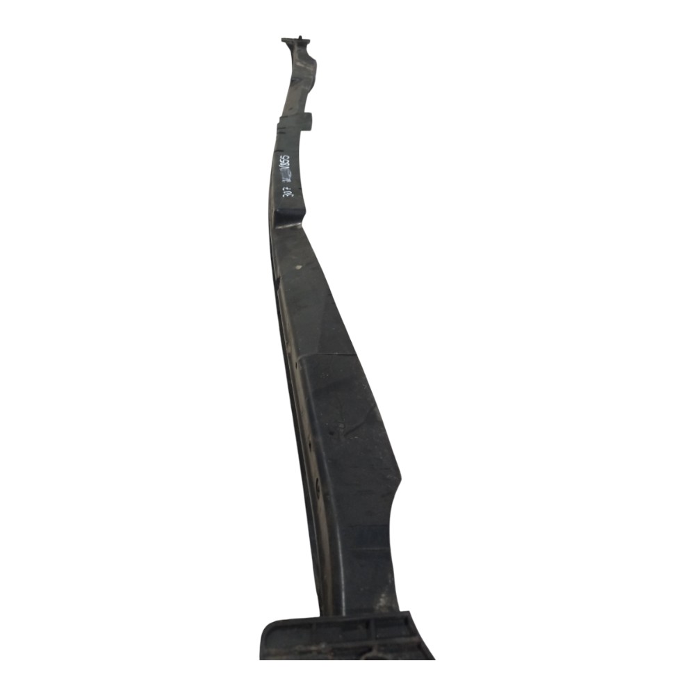 Guia Para-choque Traseiro Peugeot 307 2001 A 2012 Detalhe 3