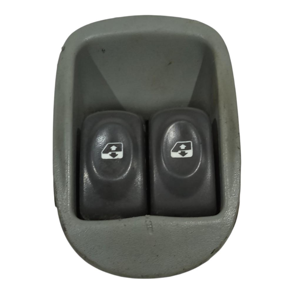 Botão Vidro Elétrico Esquerdo Renault Scenic 2001 A 2010 1