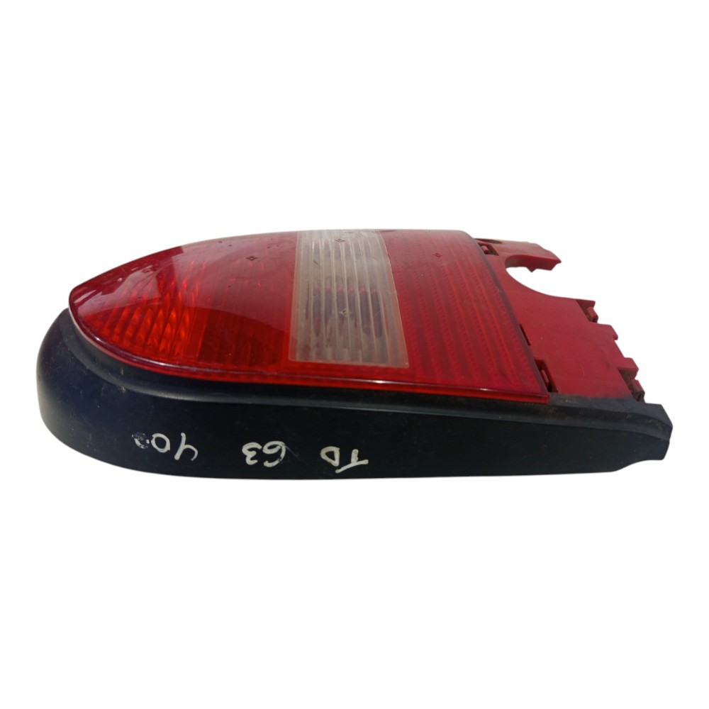 Lanterna Direita Volkswagen Gol G3 99 2000 2001 2002 A 2005 Direito/passageiro Vermelho E Branco 3