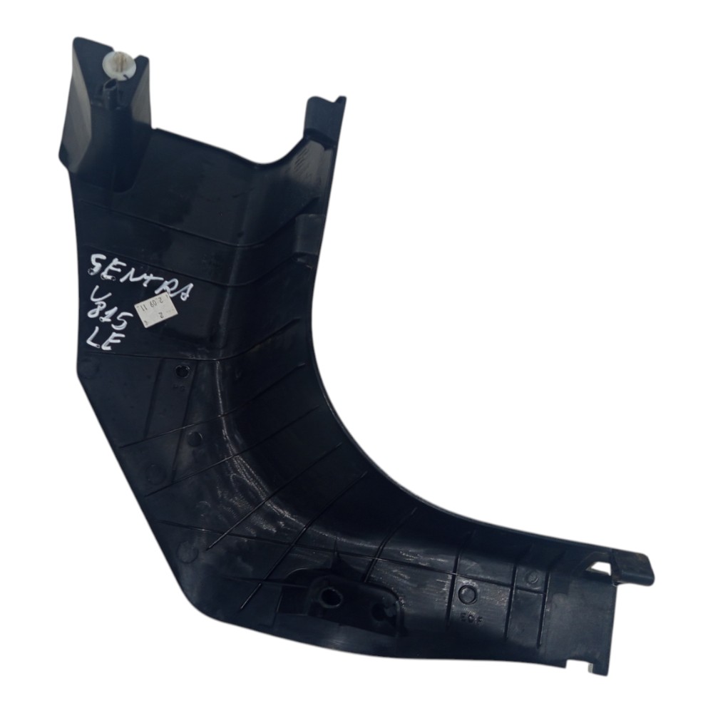 Soleira Porta Dianteira Lateral Esquerda Nissan Sentra 2011 7