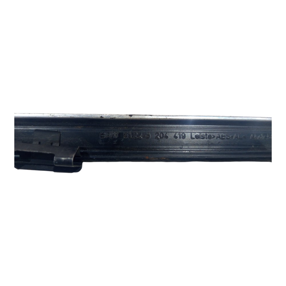 Guia Vidro Porta Traseiro Esquerdo 540i Serie 5 1996 A 2004 Preto 9