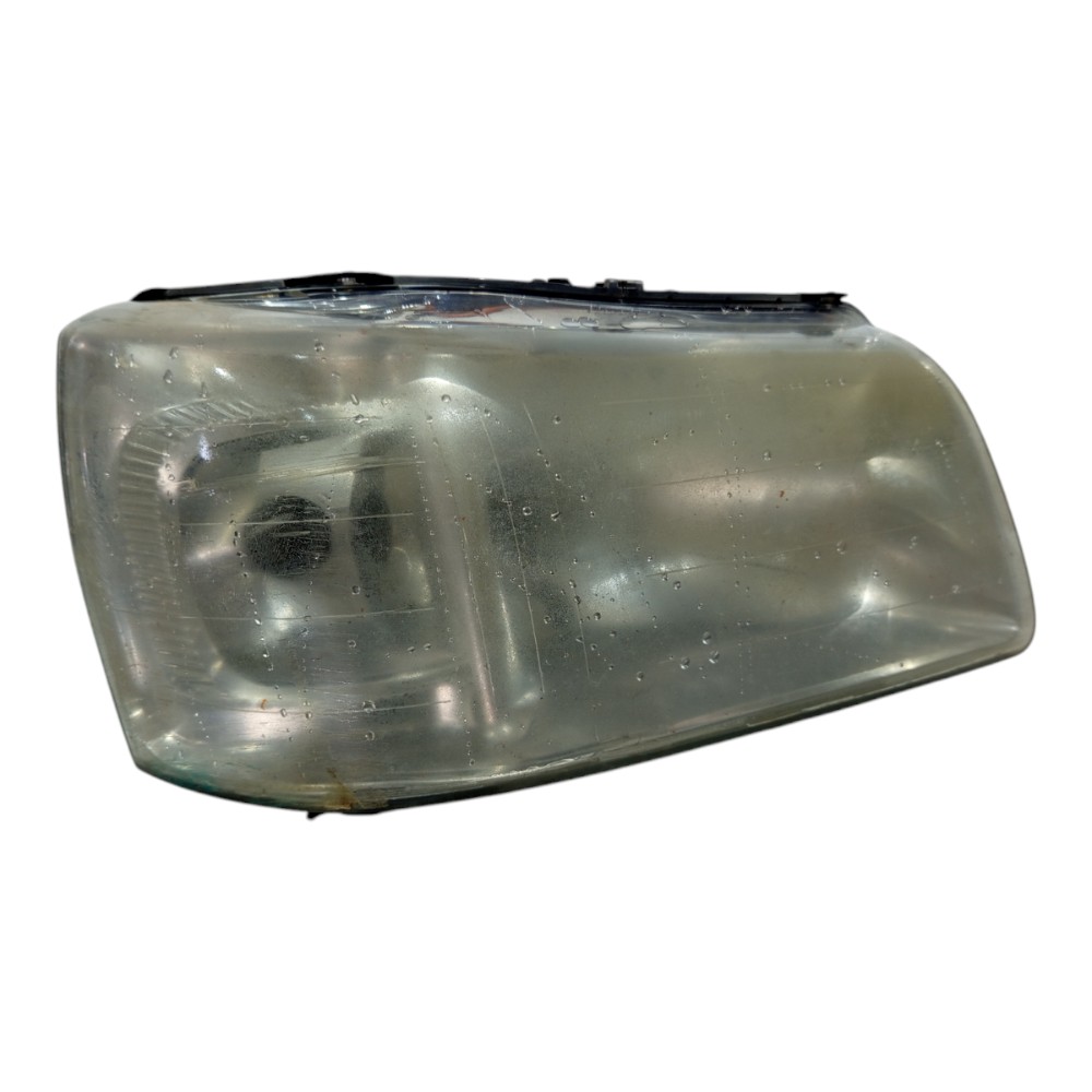 Farol Dianteiro Direito Fiat Uno 2004 A 2011 Com Detalhes  – Direito/passageiro 1