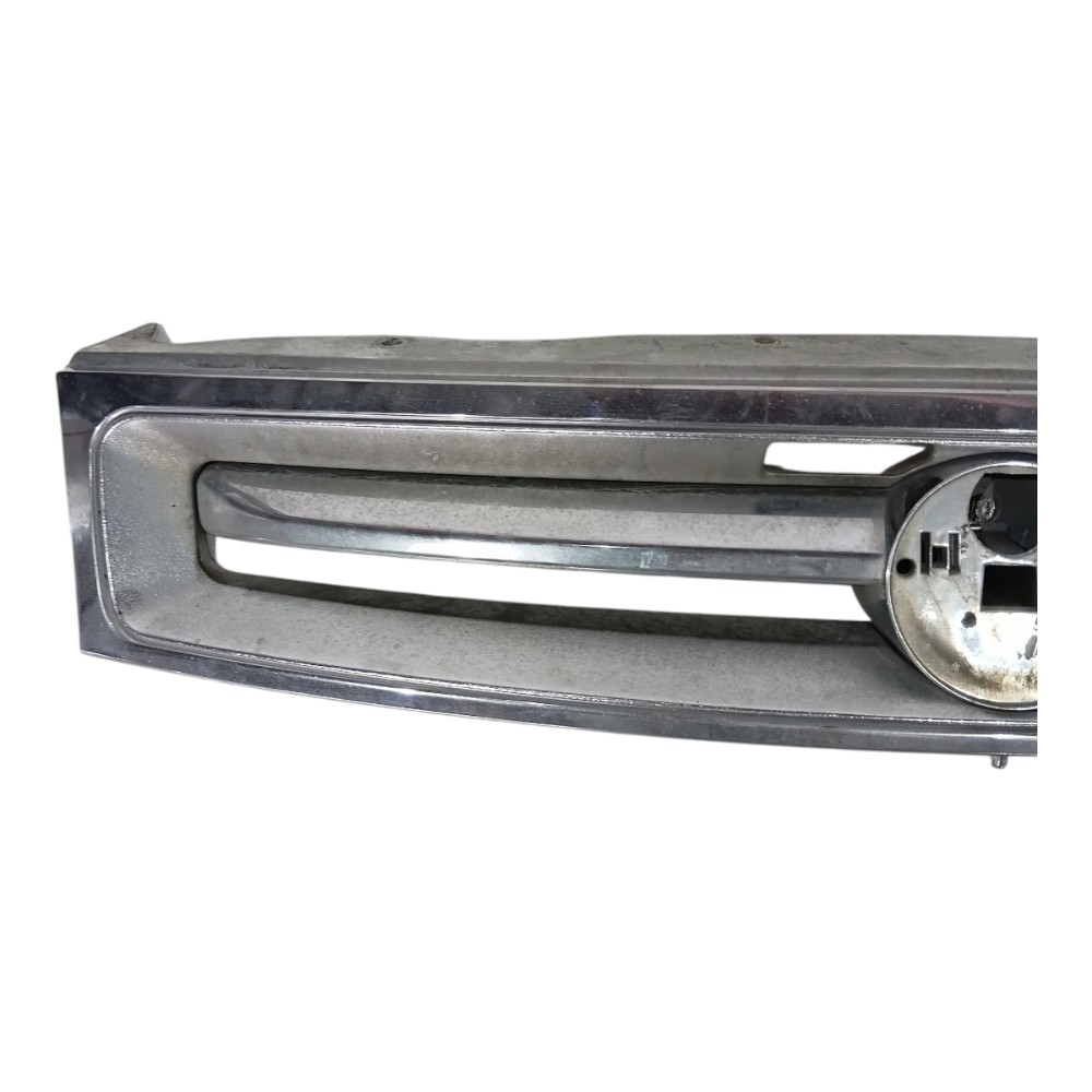 Grade Dianteira Emblema Fiat Palio Siena 2004 A 2012 Avaria 4
