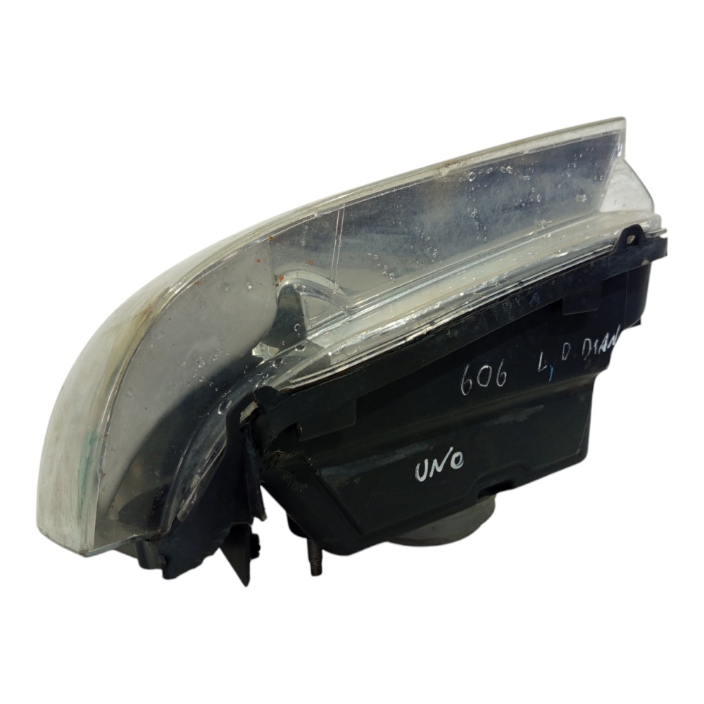 Farol Dianteiro Direito Fiat Uno 2004 A 2011 Com Detalhes  – Direito/passageiro 2