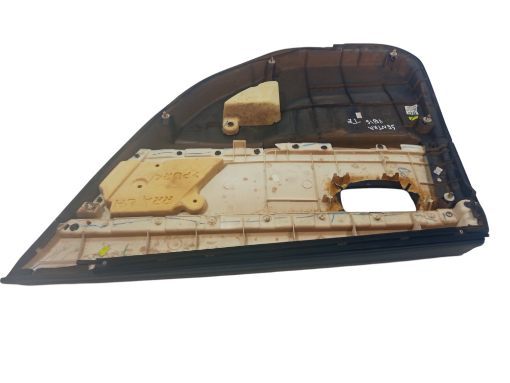 Forro Porta Traseira Esquerda Nissan Sentra 2010 2011 2012 4