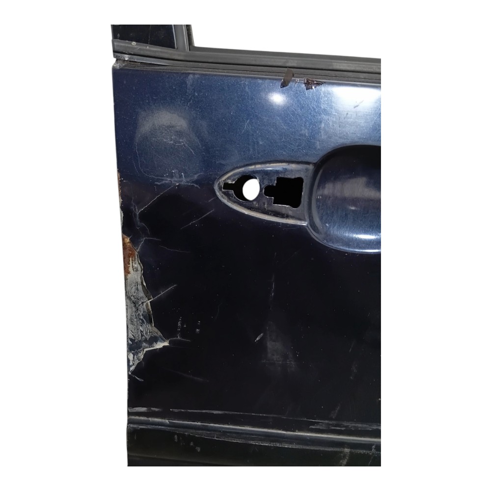 Porta Dianteira Direita Ford Focus Sedan 2001 A 2007 Detalhe Dianteira Direito 4
