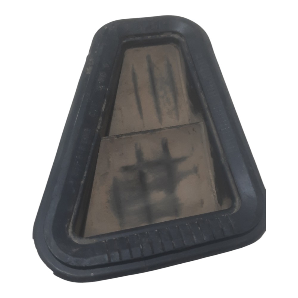Difusor Ar Carroceria Traseira Direita Vw Voyage 1.0 8v 2008 8