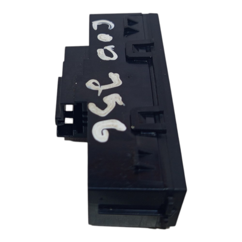 Interruptor Indicador Bolsa Ar Gm Tracker 2017 2018 2019 4