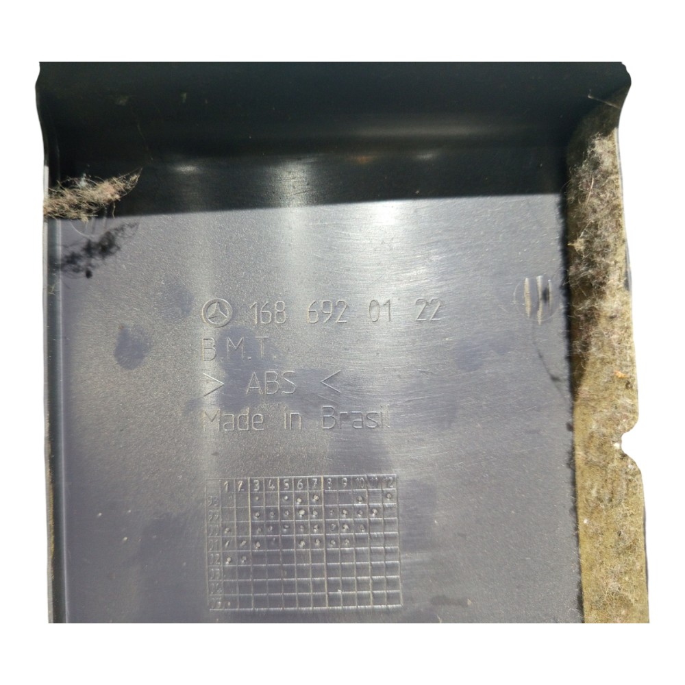 Moldura Coluna Dianteira Esquerda A160 1995 1996 1997 A 2005 5