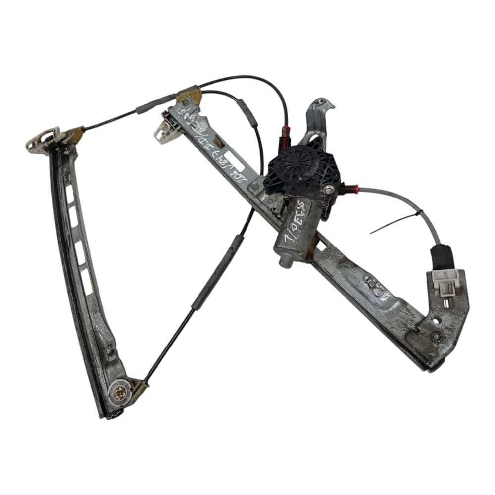 Máquina Vidro Dianteiro Direito Peugeot 206 2002 A 2010 1
