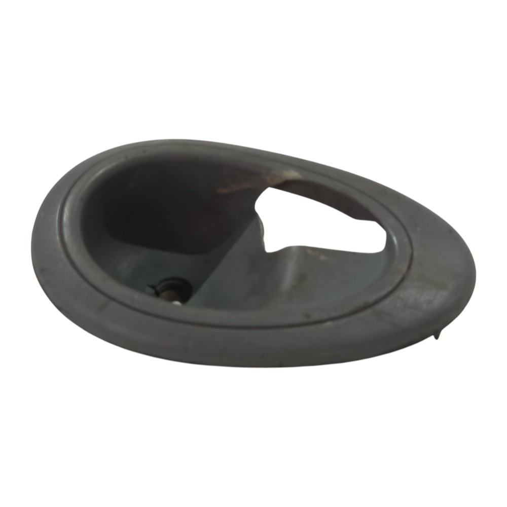 Moldura Maçaneta Porta Tras Esquerda Ford Escort 1997 A 2003 Traseira