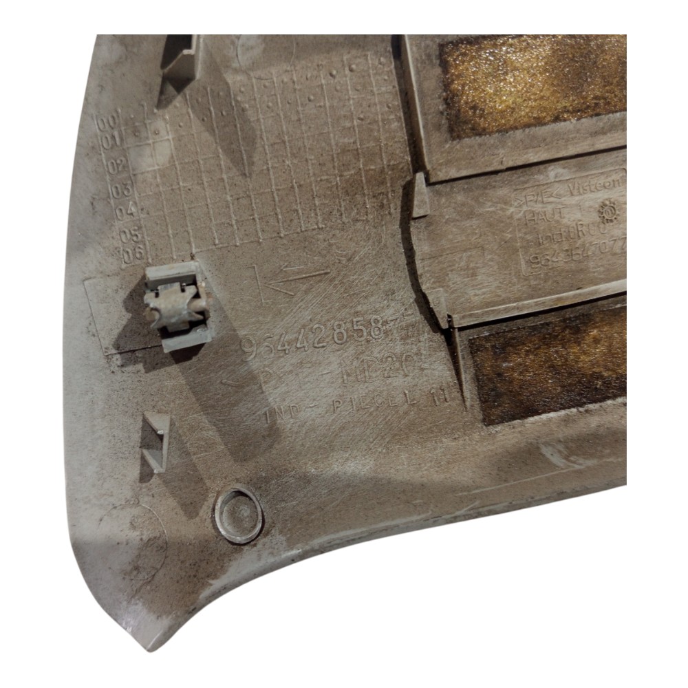 Moldura Central Direita Peugeot 206 2000 2001 2002 03 A 2010 6