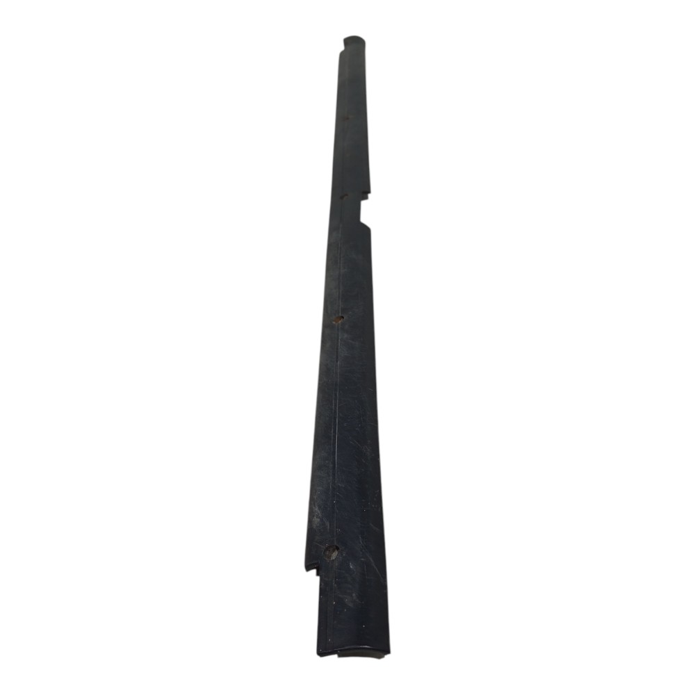 Acabamento Soleira Direita Fiat Uno 1996 1997 1998 99 A 2003 Preto 2