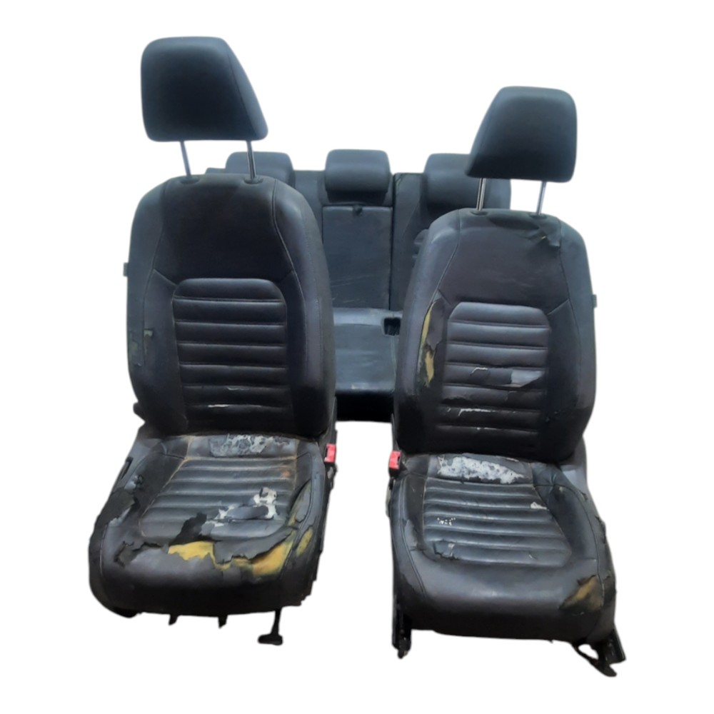 Jogo Banco Couro Volkswagen Jetta 2.0 Tsi 2011 2012 Detalhes 1