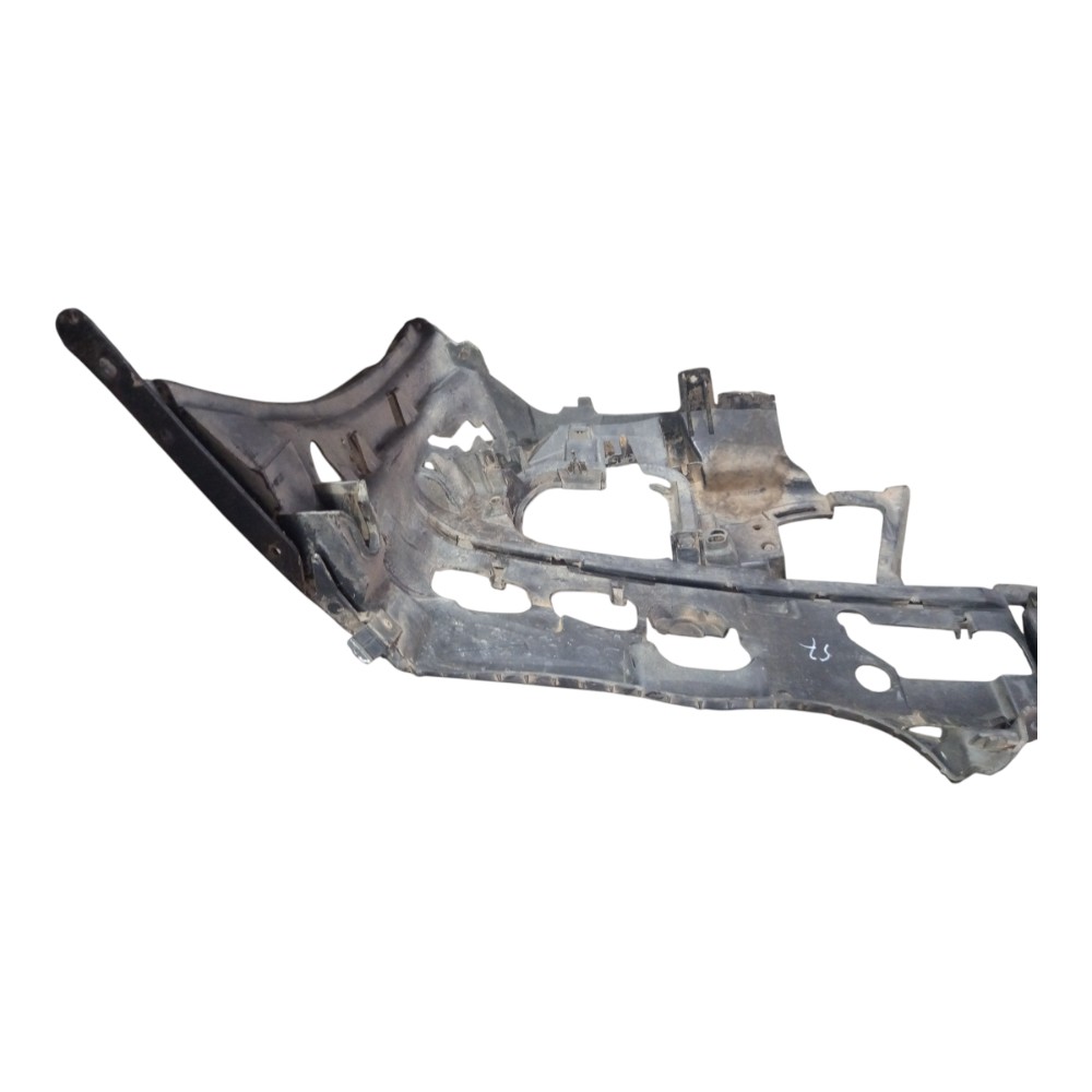 Guia Suporte Parachoque C280 1993 1994 1995 A 1999 Avaria 1