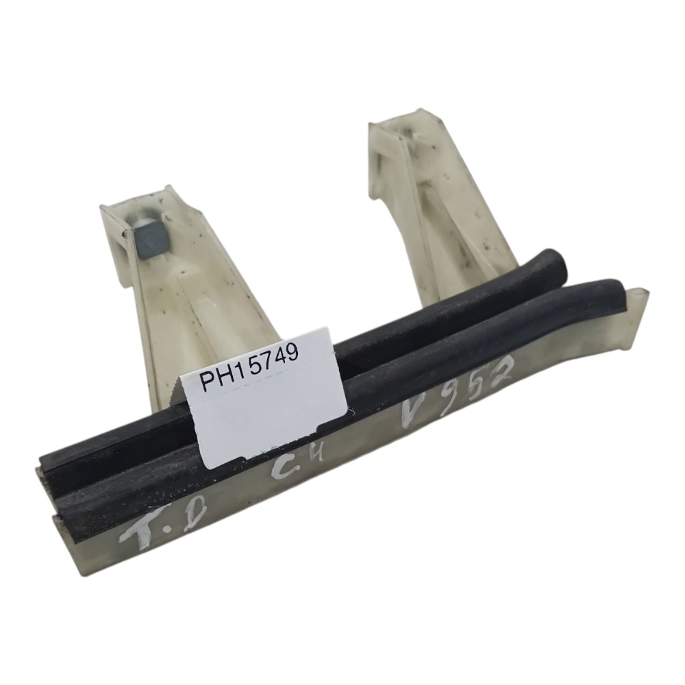 Guia Vidro Taseiro Esquerdo Citroen C4 Picasso 2009 A 2013 9