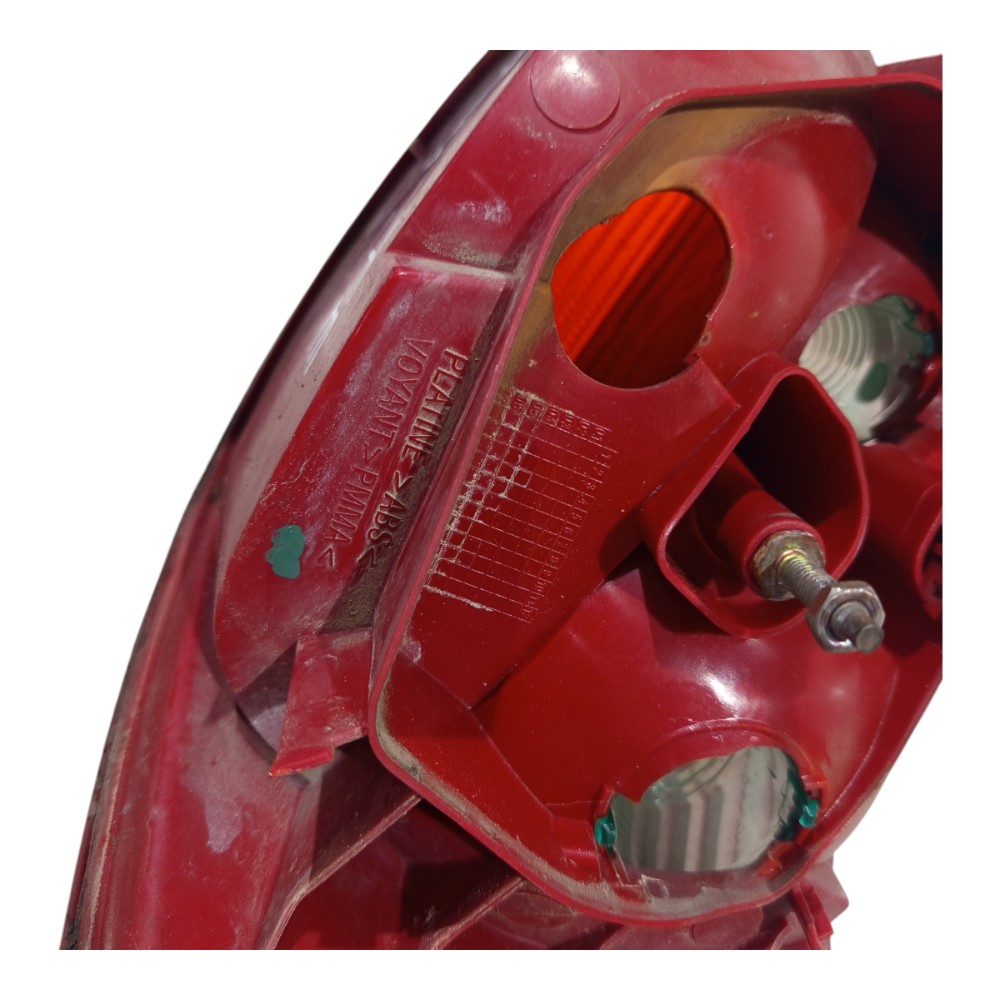 Lanterna Esquerda Peugeot 206 2000 2001 2002 2003 04 A 2008 Esquerdo/motorista Vermelho/branco 4
