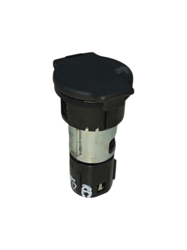 Tomada 12v Nissan Sentra 2007 A 2013 4