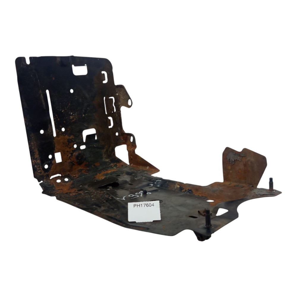 Suporte Caixa Bateria Renault Clio Sedan 1.0 16v 2004 A 2009 7