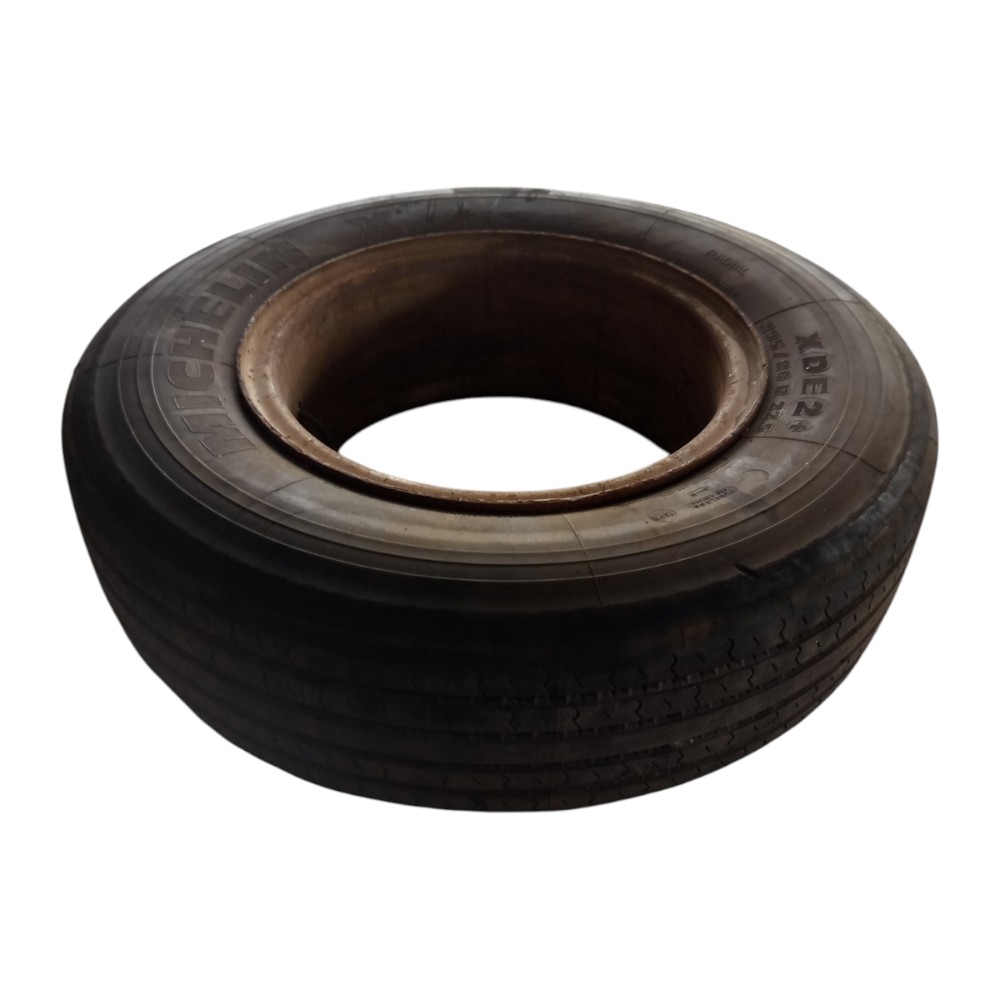 Pneu Scania 112 Aro 22.5 295/80r22.5 Usado J 4