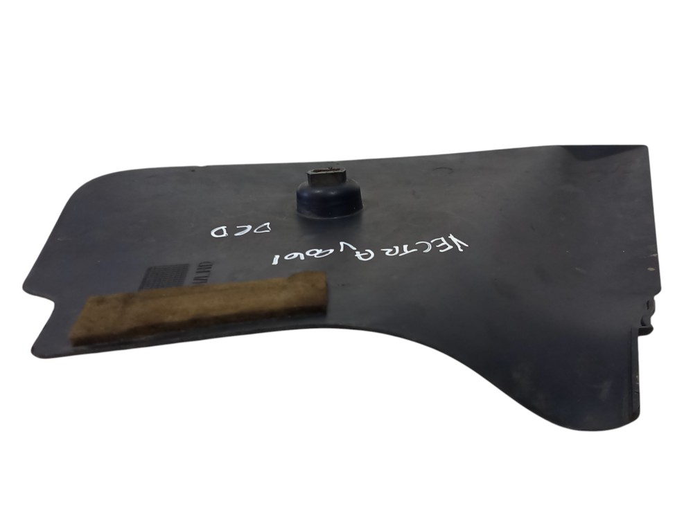 Moldura Console Central Direito Gm Vectra 1997 1998 A 2005 6