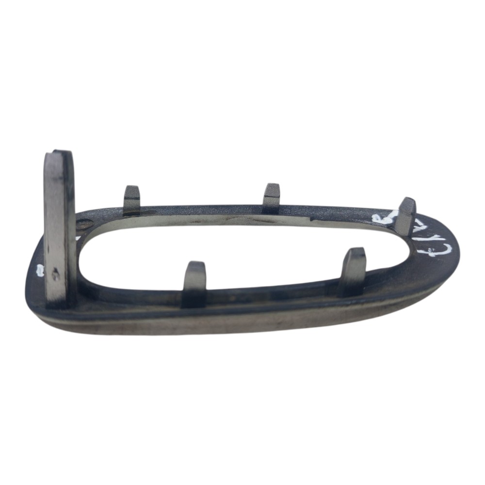 Moldura Maçaneta Dianteira Esquerda Peugeot 307 2007 A 2013 Prata Dianteira 7